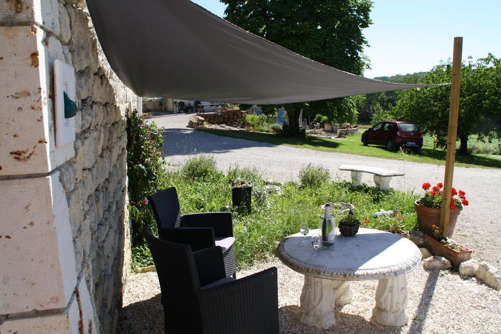 La Perle Du Lot Bed and Breakfast Castelnau-Montratier Eksteriør billede